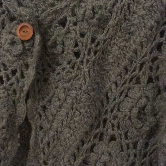 Top - Picture 2 of 2